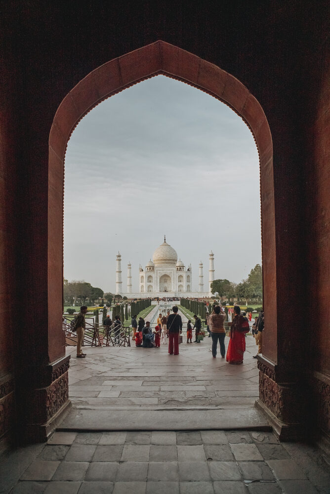 Taj Mahal visto através do portal
